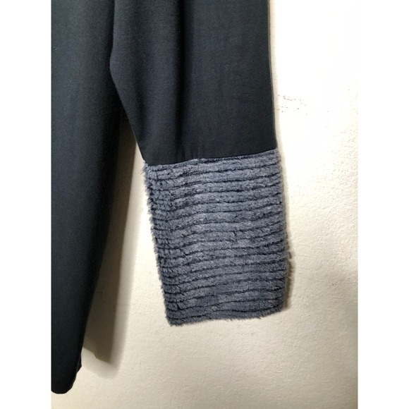 NWT Soft Surroundings Black Kindling Top Cowl Neck Gray Faux Fur Trim 1X Cozy - Picture 12 of 16